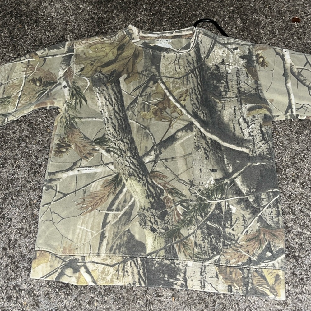 Realtree boys camo sweatshirt 10-12